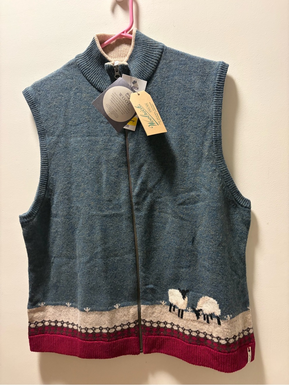 Woolrich 100% Lambswool Knit full Zip Vest Size XL  BRAND NEW WITH ALL TAGS!